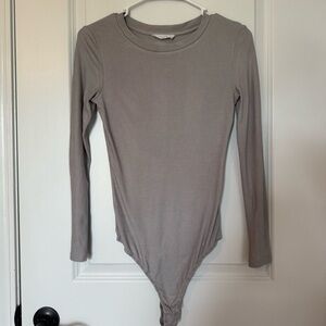 Elodie Gray Long Sleeve Small Bodysuit